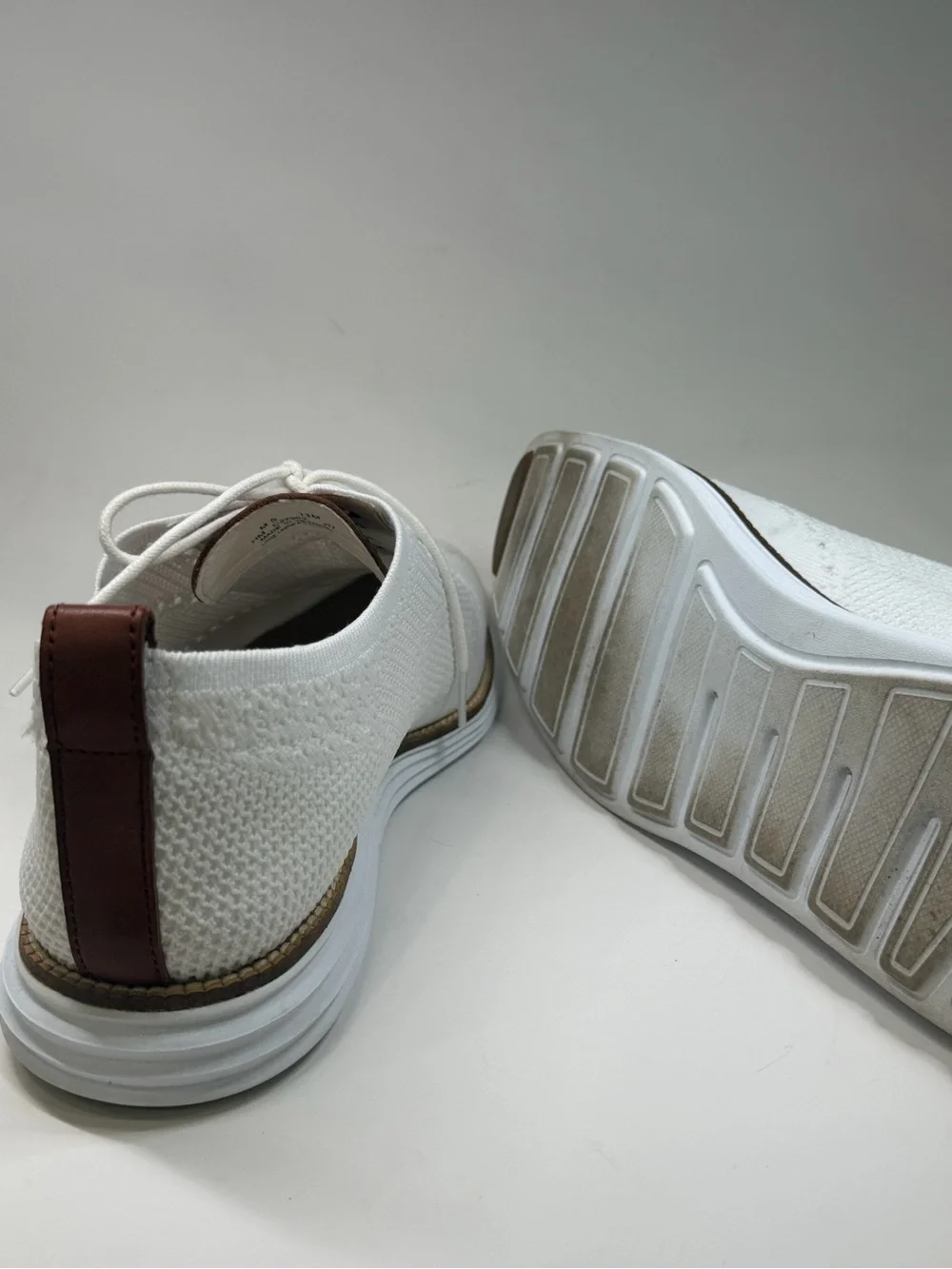Cole Haan Men’s OriginalGrand Stitchlite Wingtip Oxford White Knit shoes size 13